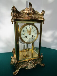 Pendule Vitrine Bronze