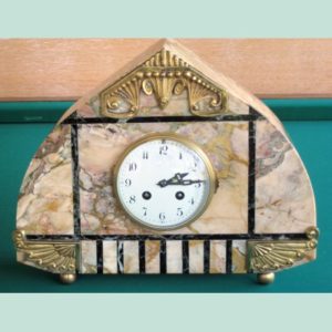 Oriental Style Ogival Marble Pendulum Clock
